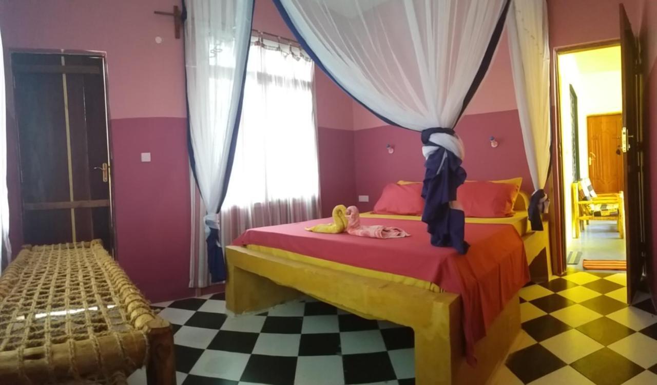 La Locanda Lodge - Apartment, 4 Double Rooms & Kitchen Near The Beach Jambiani  Exteriör bild